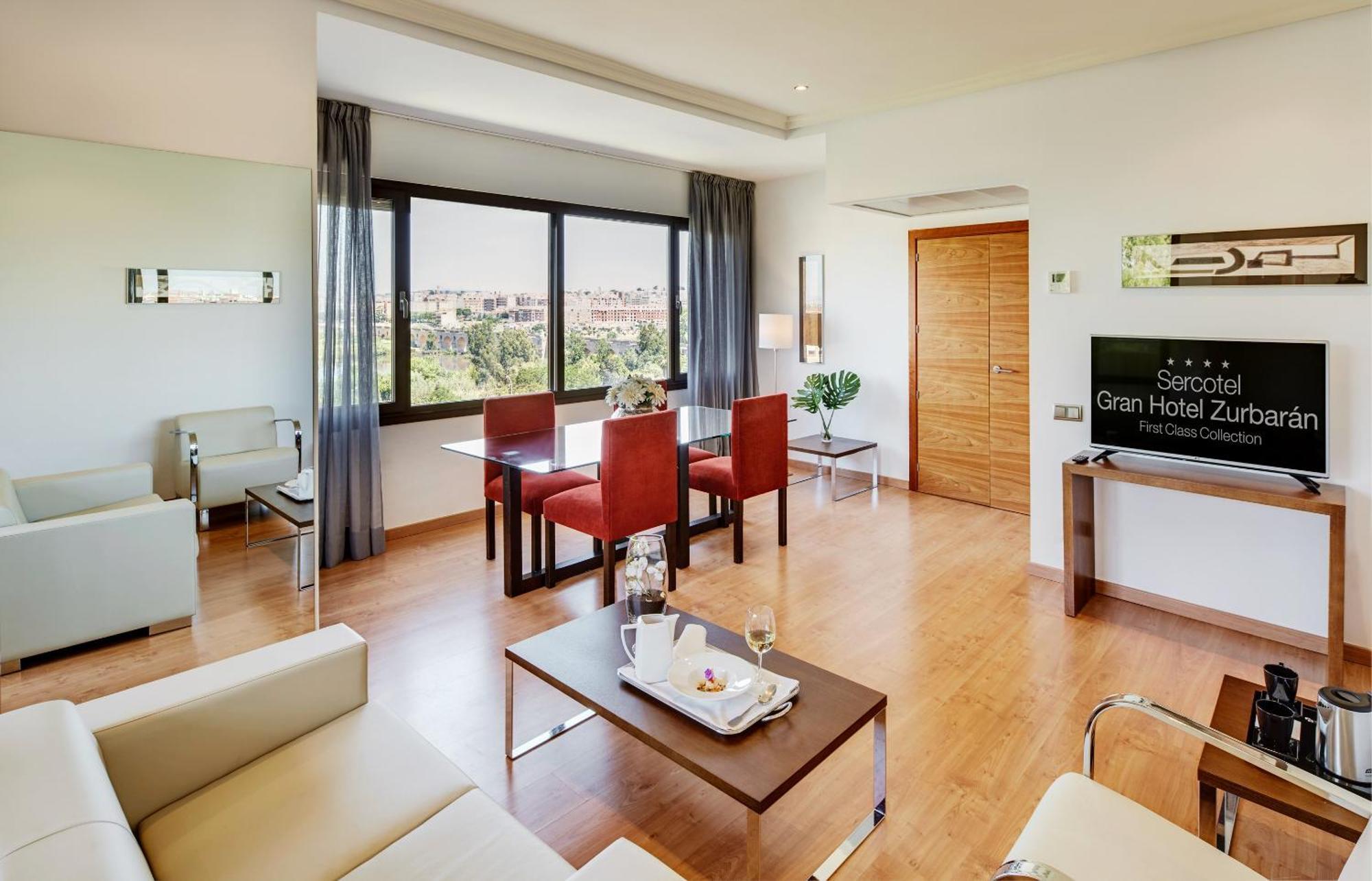 Sercotel Gran Hotel Zurbaran 바다호스 외부 사진